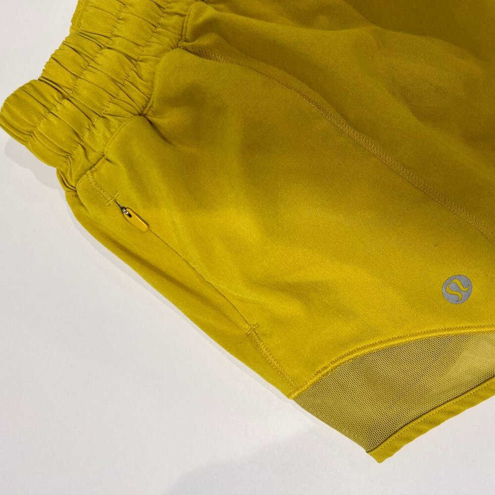 Lululemon Fast & Free Chartreuse Shorts Size 12 - Picture 6 of 7